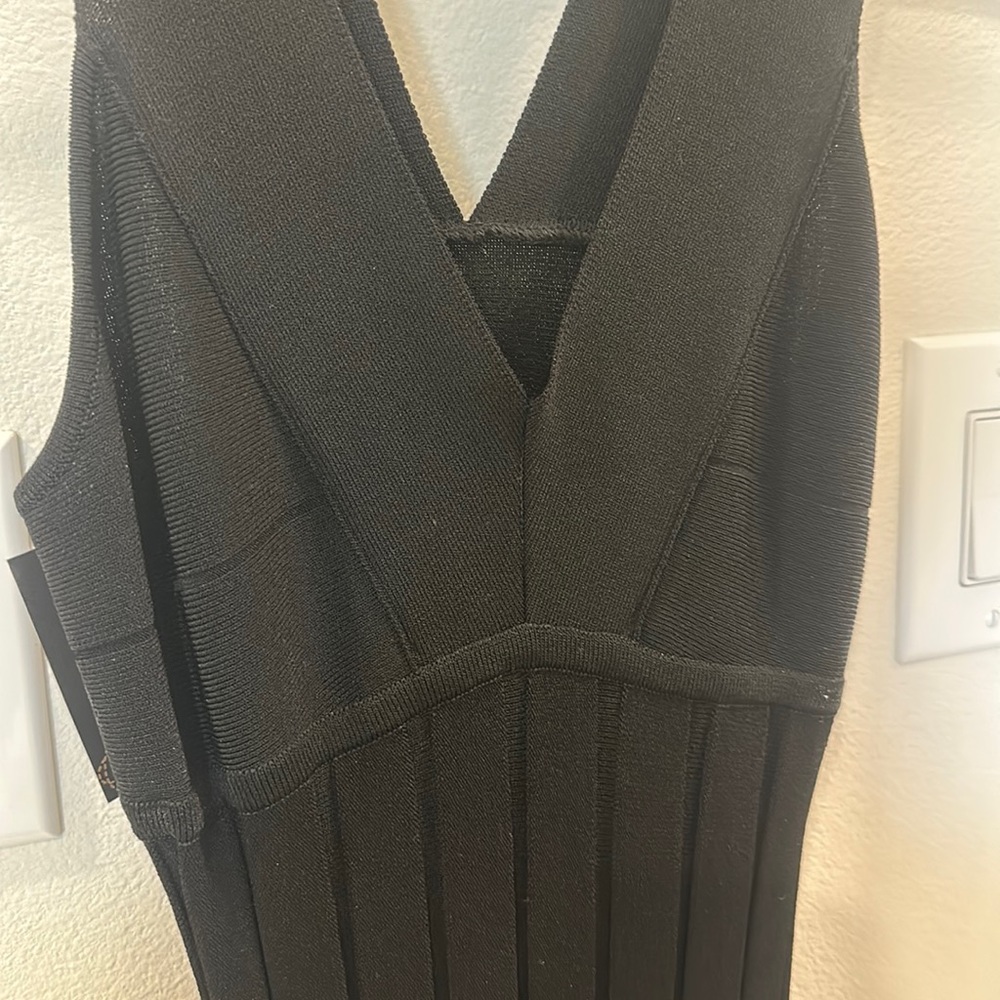 NWT Maginn dress • size: juniors large • stretchy/dressy fabric • mid length